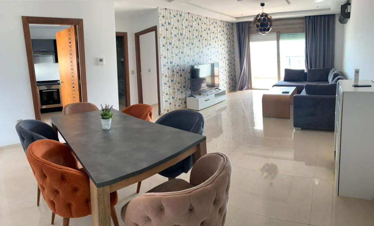 Puerto Marina Apartment อซิลาห์ ภายนอก รูปภาพ