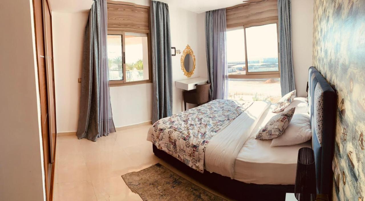 Puerto Marina Apartment อซิลาห์ ภายนอก รูปภาพ