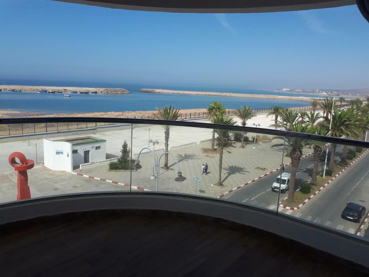 Puerto Marina Apartment อซิลาห์ ภายนอก รูปภาพ