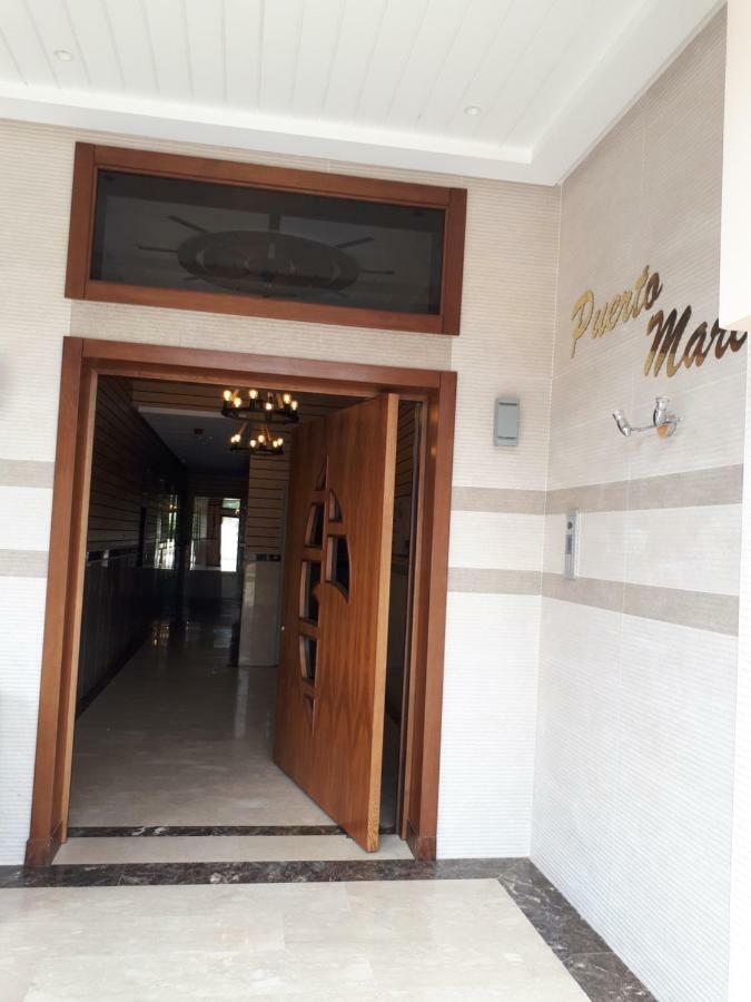 Puerto Marina Apartment อซิลาห์ ภายนอก รูปภาพ