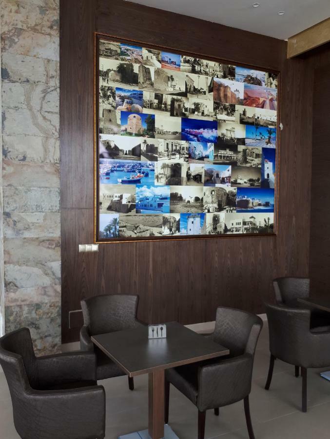 Puerto Marina Apartment อซิลาห์ ภายนอก รูปภาพ