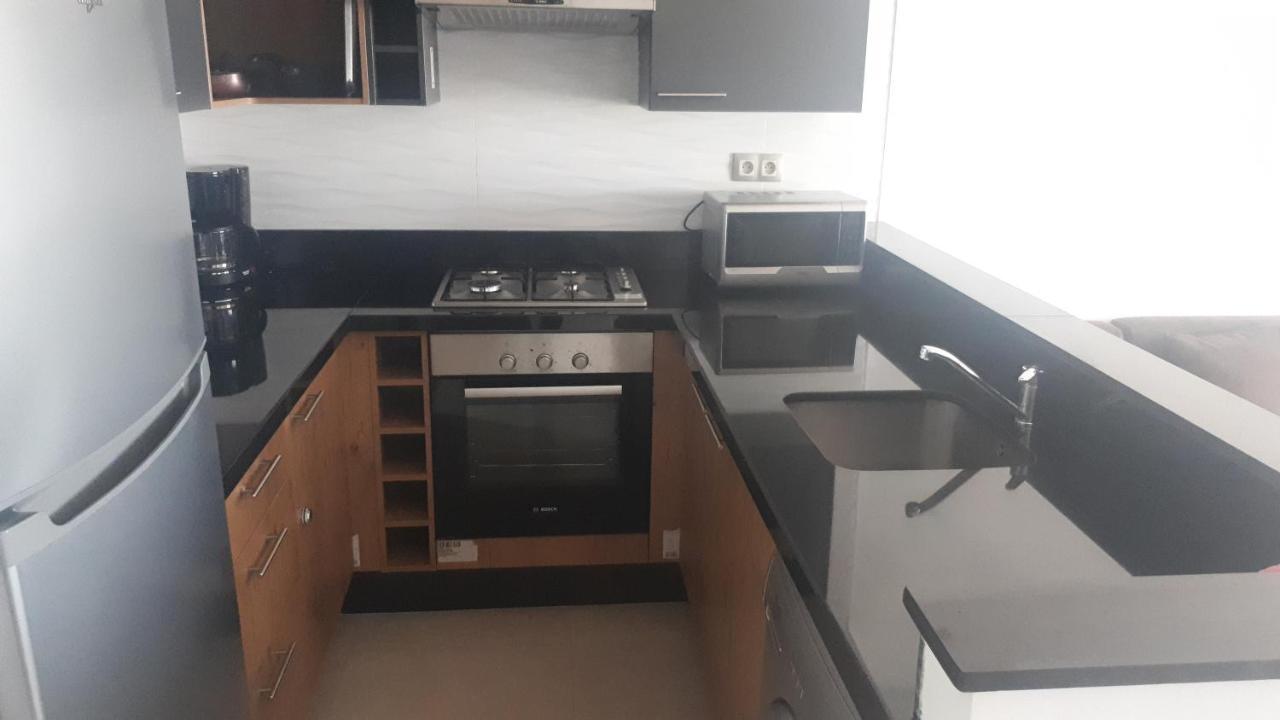 Puerto Marina Apartment อซิลาห์ ภายนอก รูปภาพ